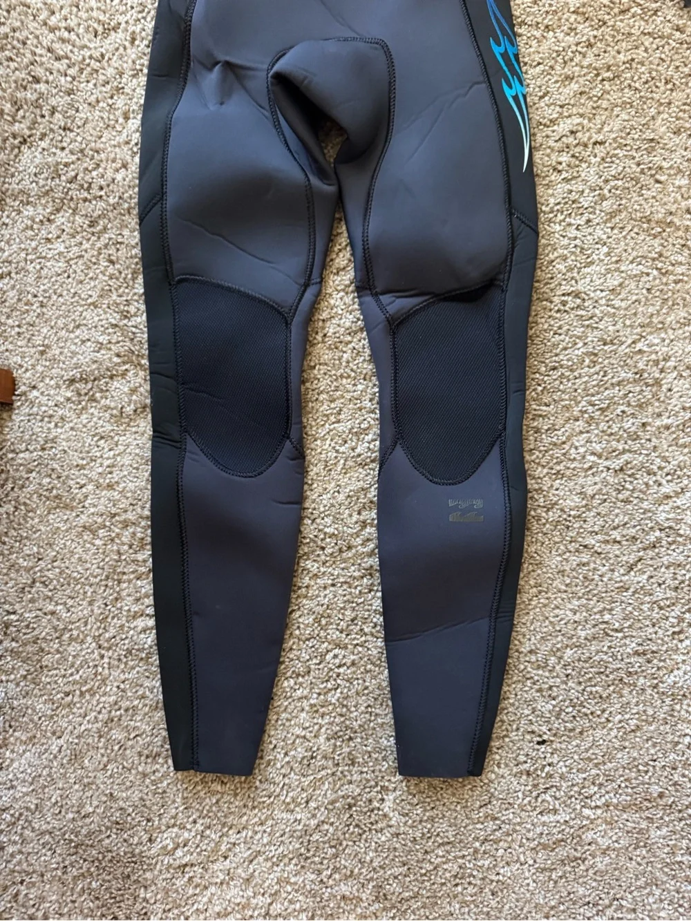Billabong absolute wetsuit